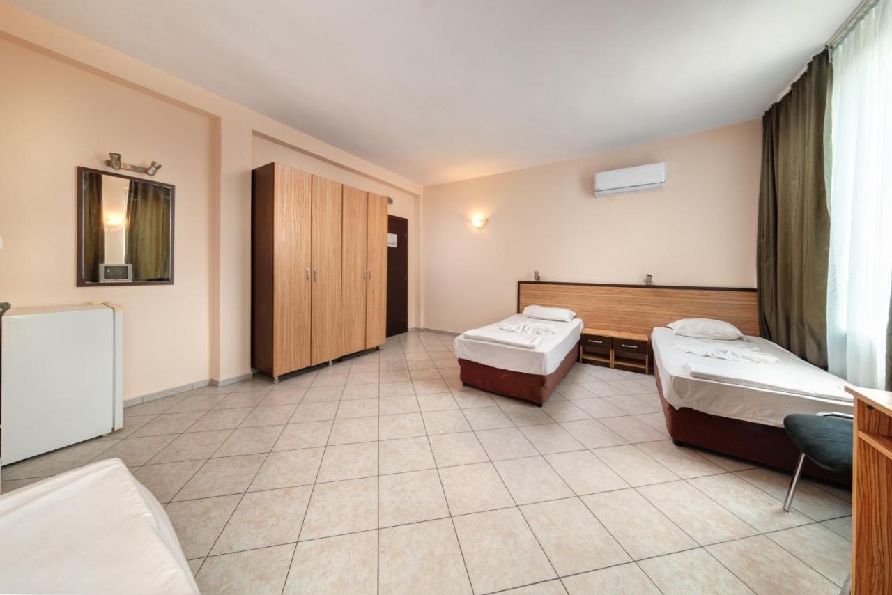 Hotel Varly Bryag Burgaz Dış mekan fotoğraf