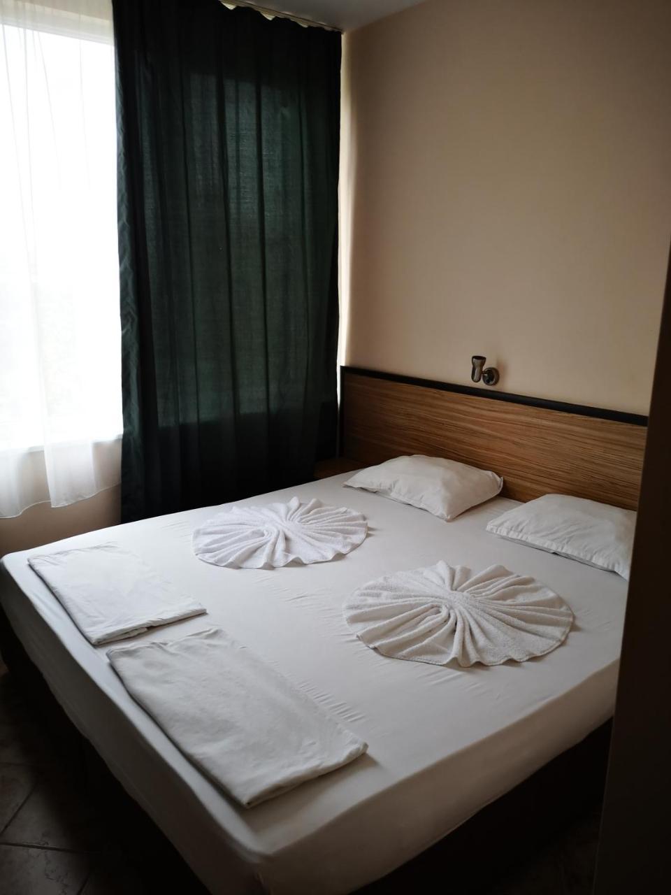 Hotel Varly Bryag Burgaz Dış mekan fotoğraf